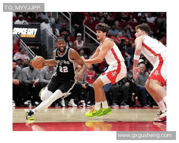 2020年12月16日火箭队与马刺队季前赛精彩对决回顾与分析