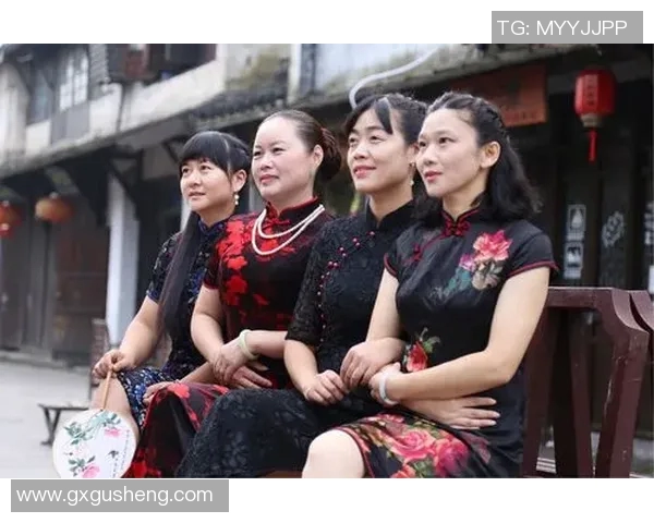 塔什干棉农与汽车城的对决：传统农业与现代工业的碰撞与融合