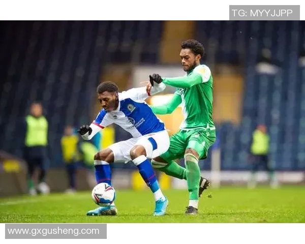 布莱克本与罗瑟激战正酣谁能在这场较量中脱颖而出