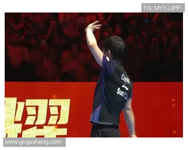 尤尼克斯与米兰巅峰对决谁能在这场较量中笑到最后