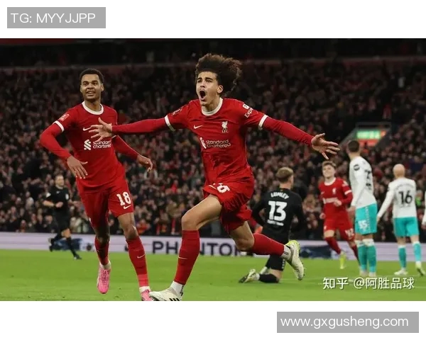 巴黎圣日尔曼与利物浦激战在即谁将赢得这场巅峰对决